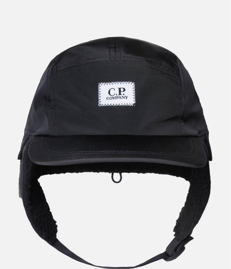 C.P. COMPANY CHROME-R EARFLAP HAT
