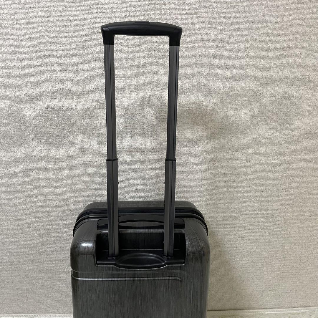 エース　キャリーバッグ　スーツケース　トラベルバッグ　4輪　機内持ち込み可能