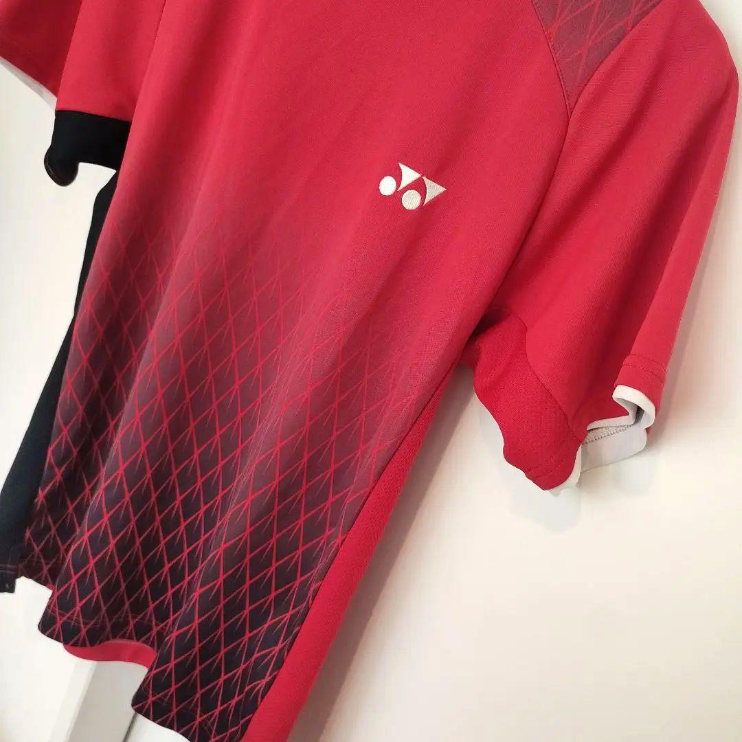 YONEX バドミントンシャツ 赤黒 ヨネックス YONEX メンズゲームシャツ フィットスタイル 半袖
