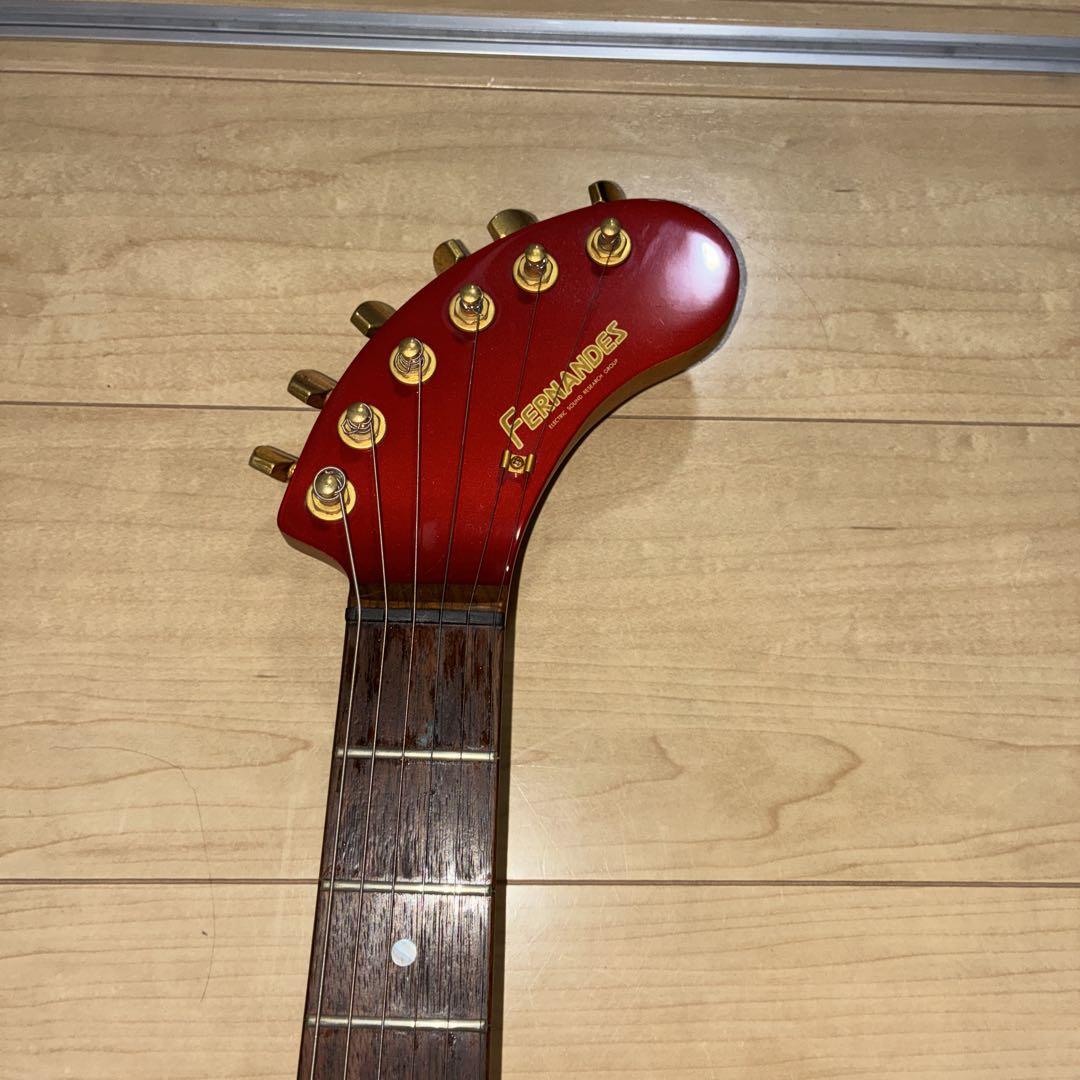 FDRNANDES ZO-3 アンプ内蔵 スピーカー内蔵 エレキギター レッド