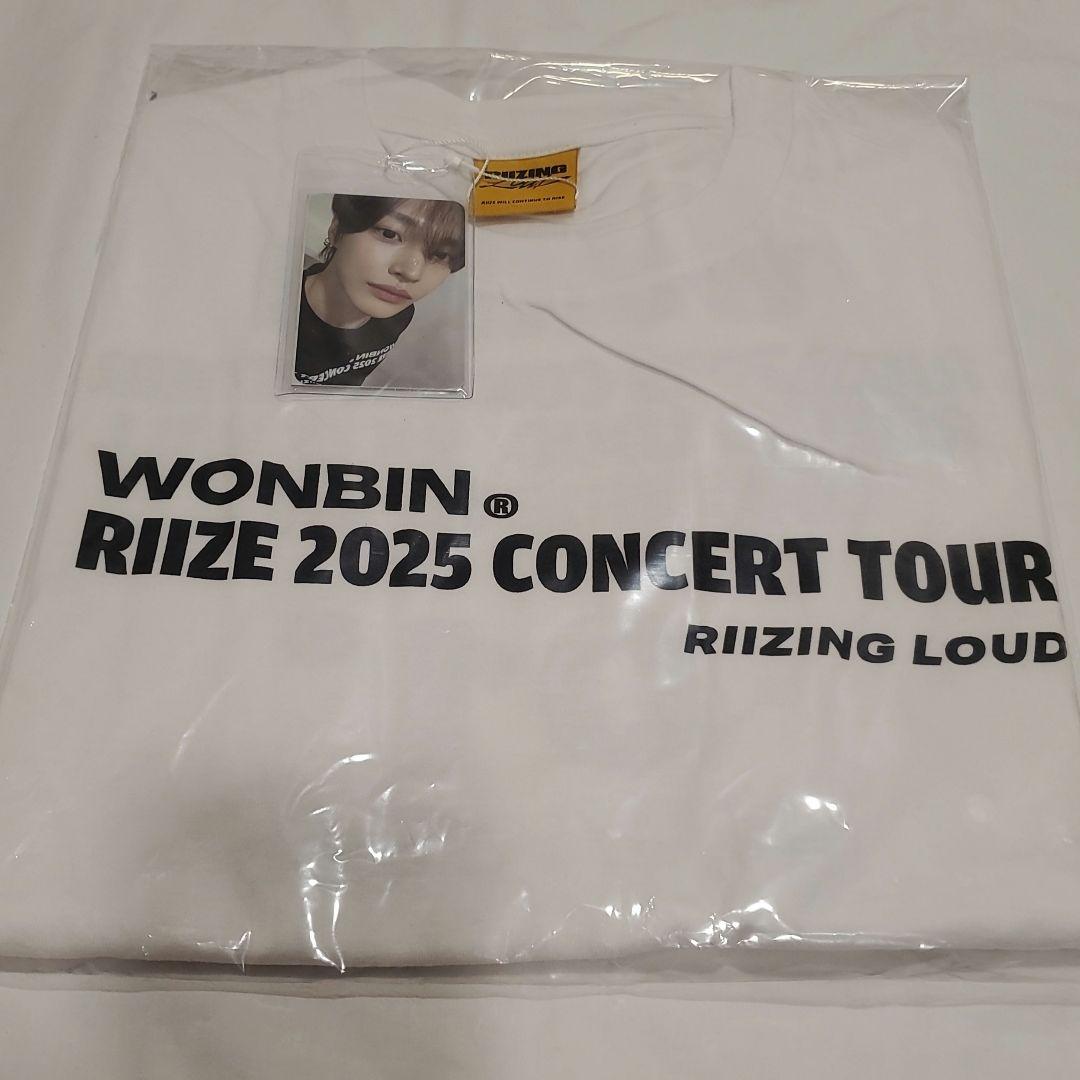 RIIZE WONBIN ソウルコン Tシャツ ロゴver. トレカ付き Amazon.co.jp: RIIZE ソウルコン ウォンビン キャラクターT
