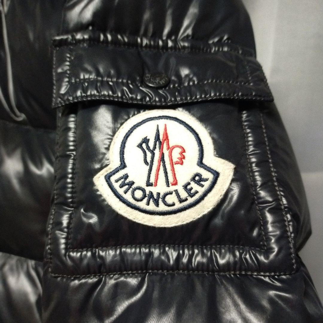 Moncler マヤ黒 ダウンジャケット