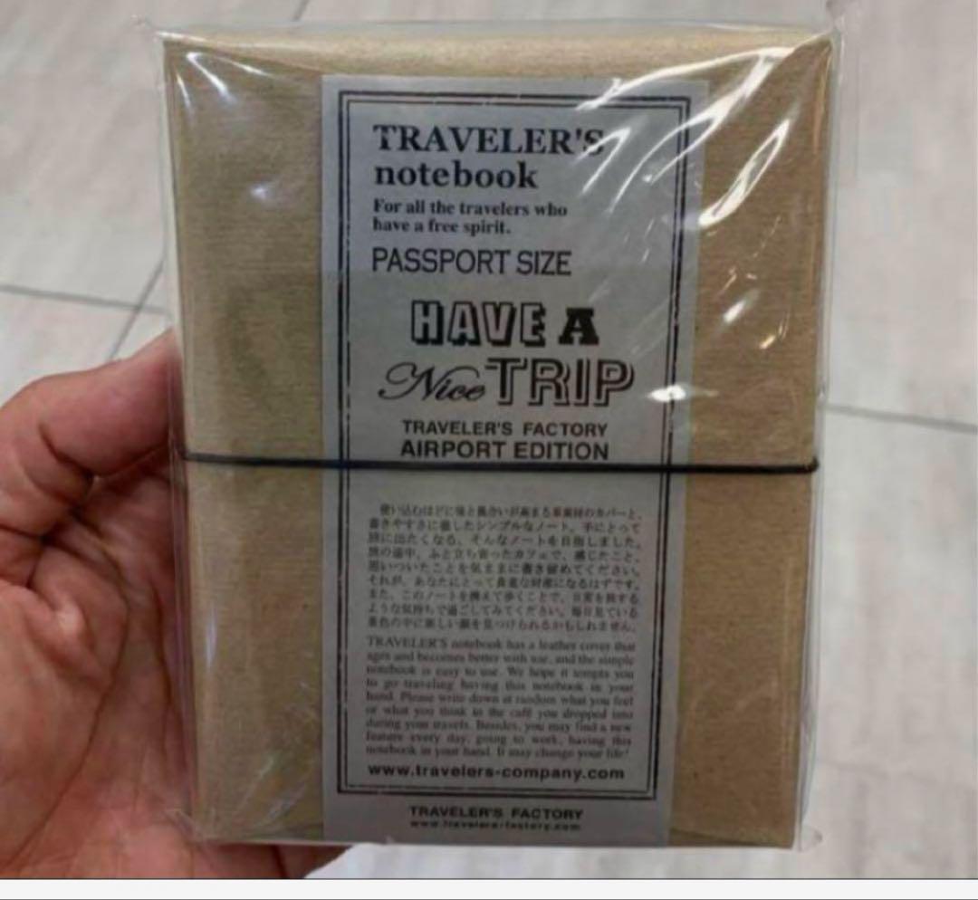値引可　成田空港限定　トラベラーズノート　パスポートサイズ　新品送料無料 成田空港限定のトラベラーズノート（パスポートサイズ）を買っ