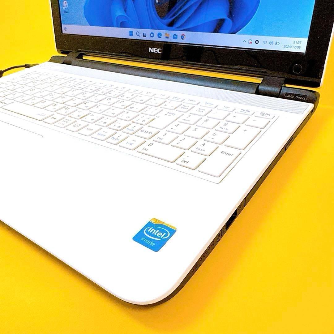 美品✨Windows11✨新品爆速SSDノートパソコン白✨カメラ薄型✨オフィス付 美品✨新品SSDで爆速✨ windows11 ノートパソコン✨オフィス付き h6