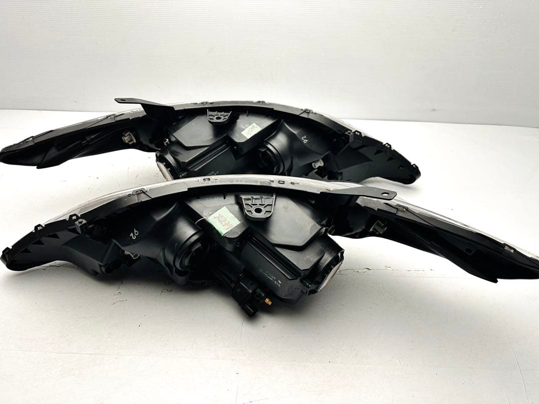 エリシオン ヘッドライト キセノン HID レベ付 STANLEY P7026 エリシオン ヘッドライト キセノン HID レベ付 STANLEY P7026