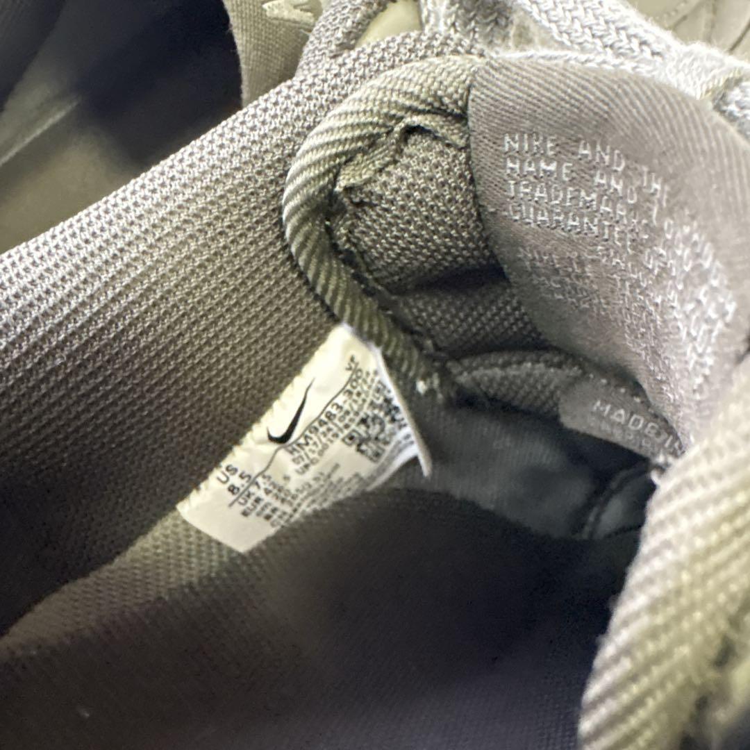 ナイキ エアフォース 1 ロー 07 LV8 ナイキ エアフォース 1 ロー 07 LV8