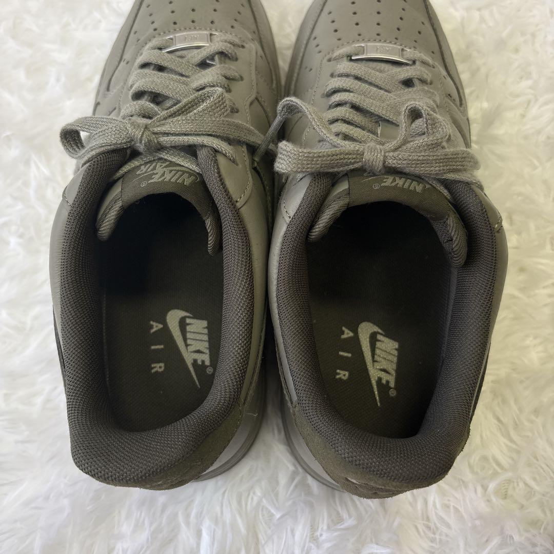 ナイキ エアフォース 1 ロー 07 LV8 ナイキ エアフォース 1 ロー 07 LV8