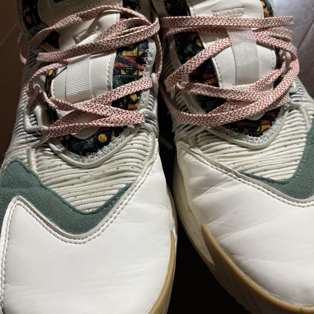 adidas Boost バスケットシューズ　28センチ