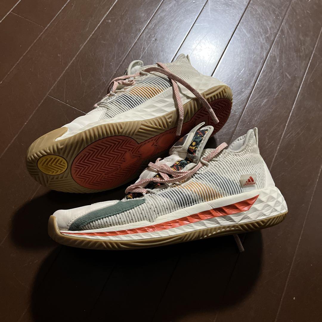 adidas Boost バスケットシューズ　28センチ