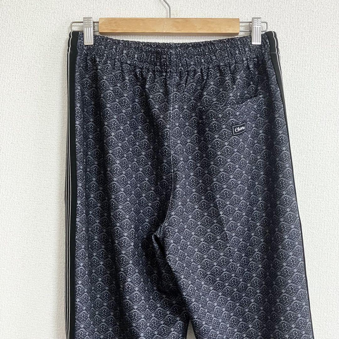 美品　cheers ペイズリー柄 上下　セットアップ　Freeサイズ