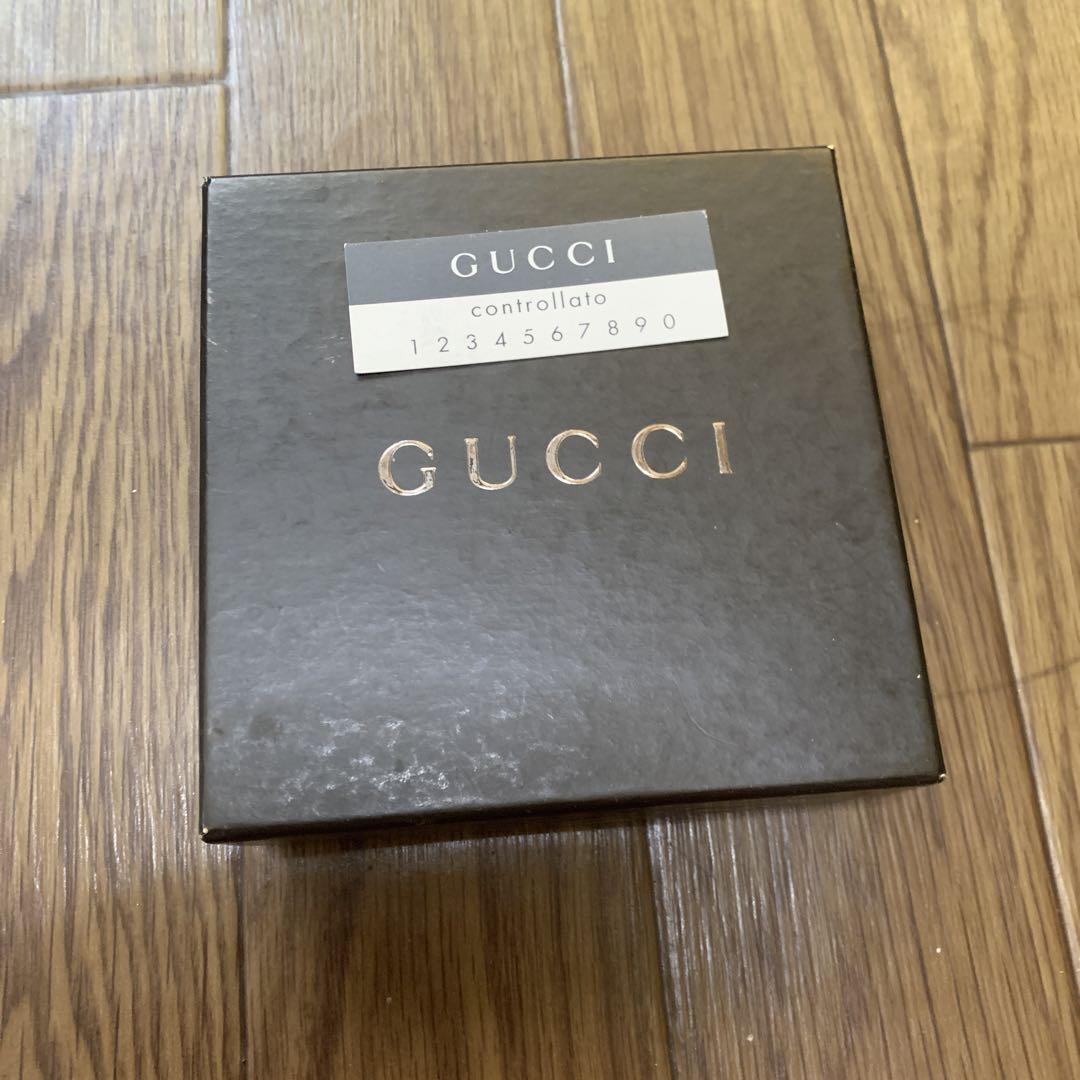 GUCCI バングル