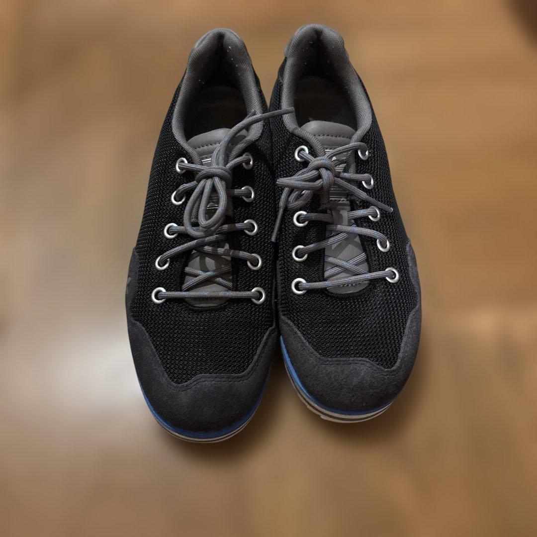 adidas HIKE SPEZIAL 23.5cm