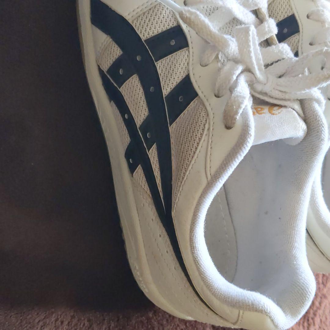 メルカリ アシックス 23 5 体育館ランニングシューズ スニーカー アシックス 1 400 中古や未使用のフリマ