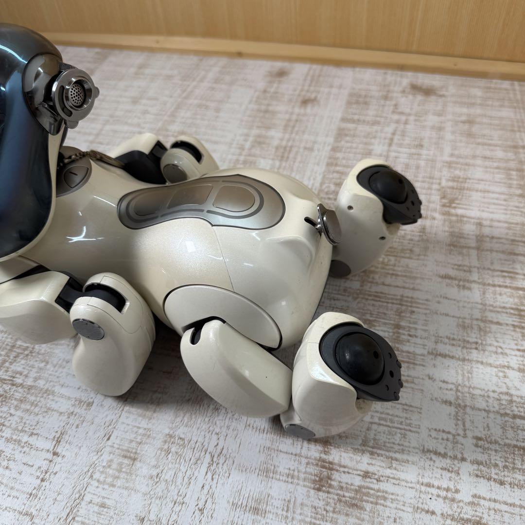 Sony Aibo ERS-7 ジャンク　ソニー　ロボット
