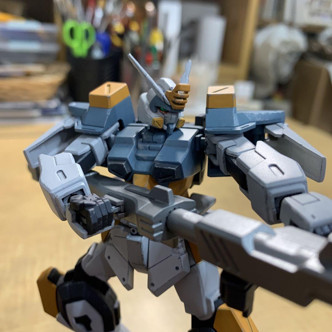 HG バスターガンダム(ガンダムSEED) 全塗装完成品 ジオラマ付き HG バスターガンダム(ガンダムSEED) 全塗装完成品 ジオラマ付き