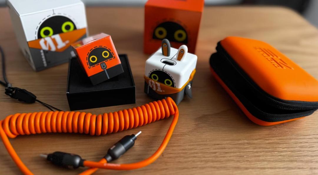 ゼンレスゾーンゼロ 急速電力シリーズ 35W GaN充電器 10月仮予約
