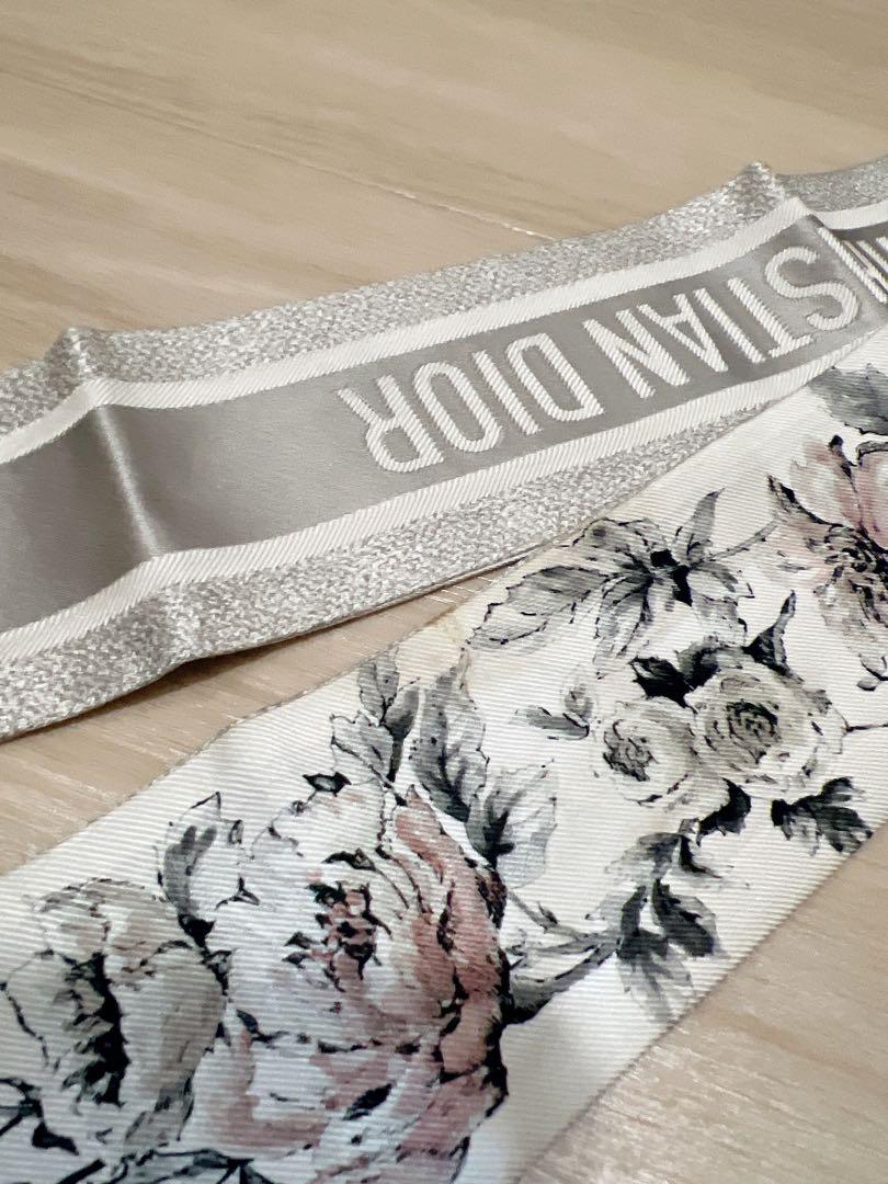 Christian Dior 花柄 グレー スカーフ ミッツァ
