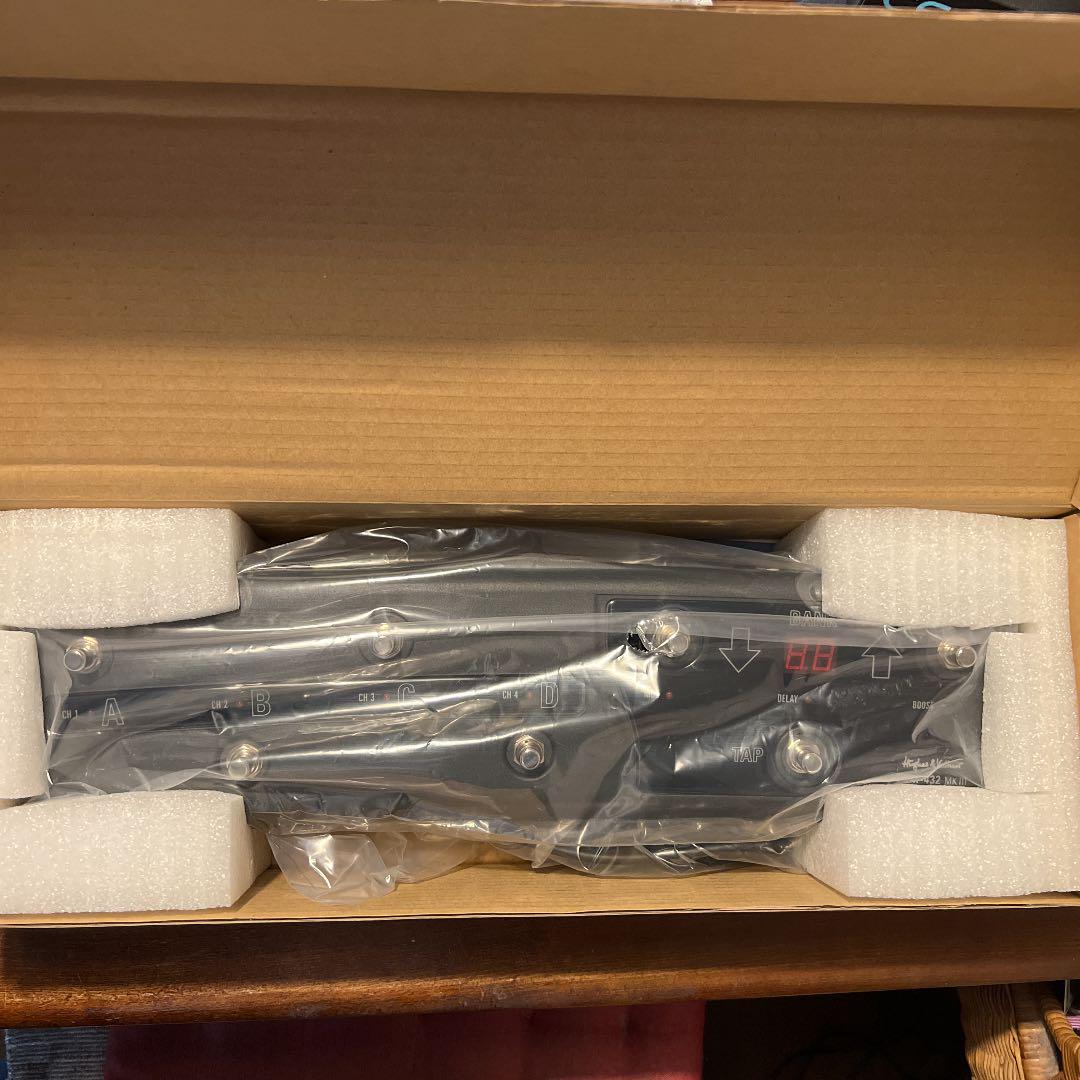 【フィルムも】 1 7日まで最終値下げ hughes&kettner MKIII MIDI 9FHzM-m93885408721 アンプ