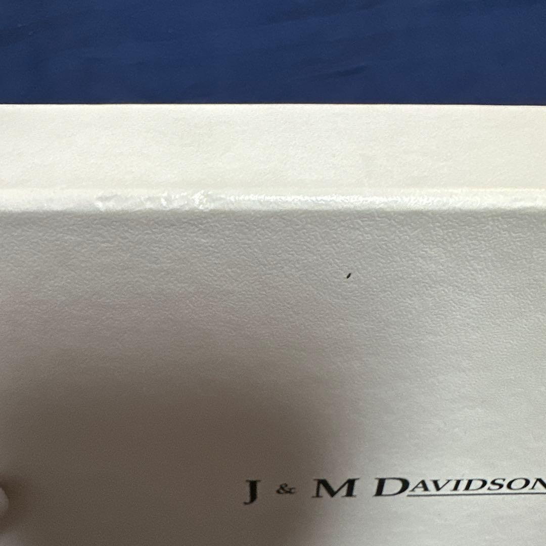 美品 箱付き J&M Davidson 長財布 レザー ホワイト 美品 箱付き J&M Davidson 長財布 レザー ホワイト