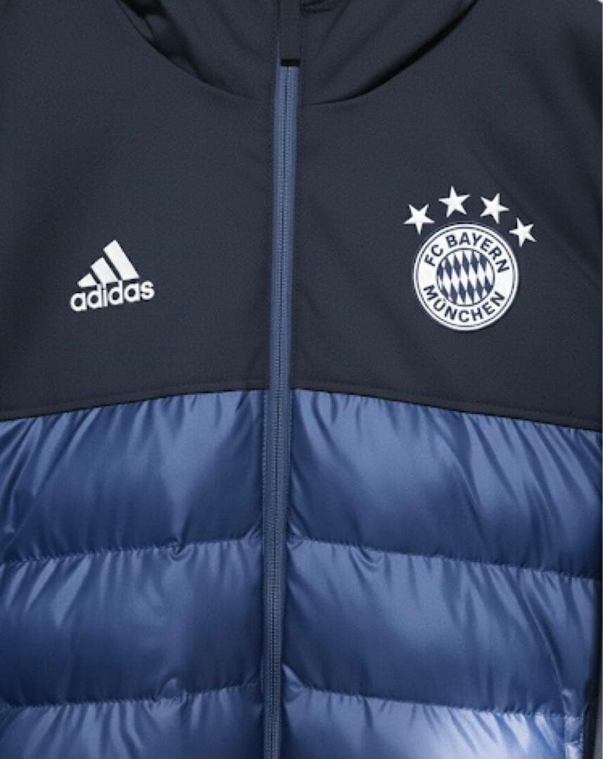 adidas バイエルン・ミュンヘン フード付きジャケット 00s