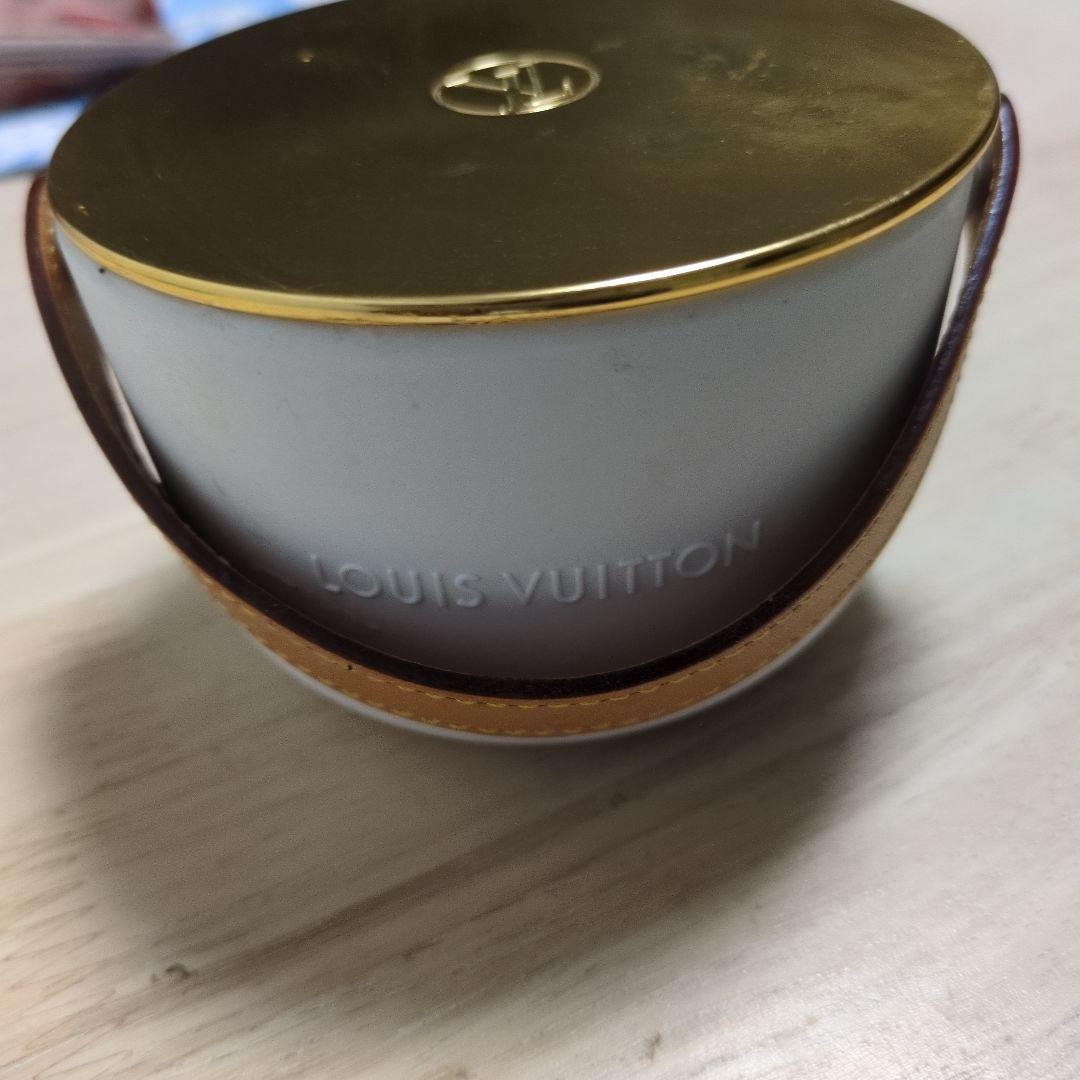 ルィビトンキャンドル薔薇の香 ルィビトンキャンドル薔薇の香