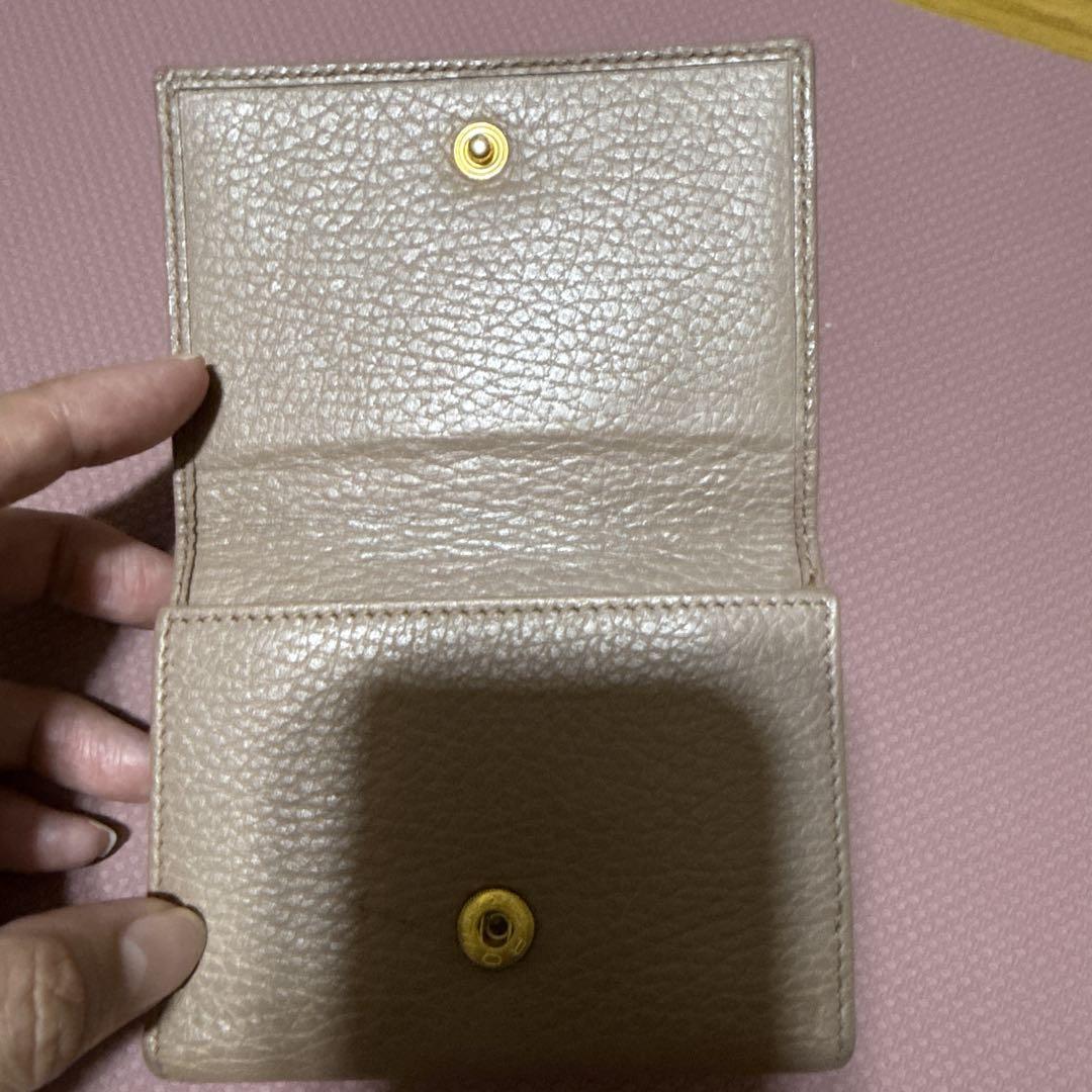 Gucci ベージュ 三つ折り財布