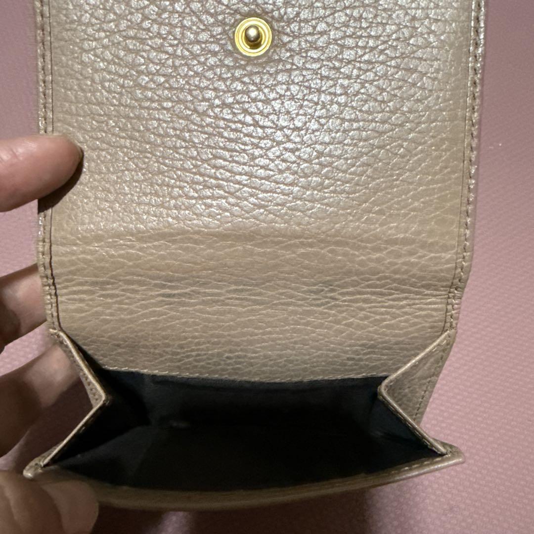 Gucci ベージュ 三つ折り財布