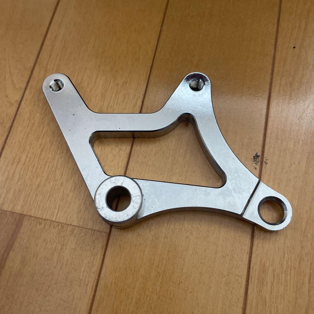 BPヤマトシャリーブレンボカニ用 カキャリパーサポート