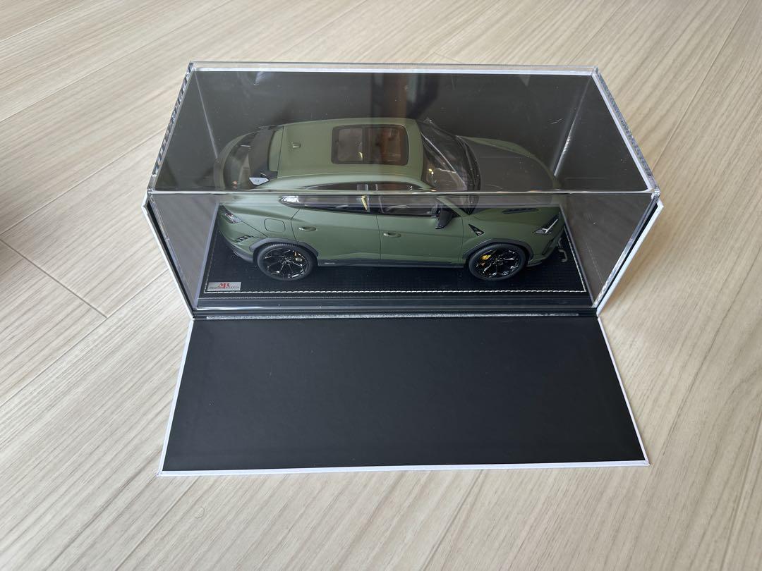 Lamborghini Urus 1/18 ウルス　ペルフォルマンテ