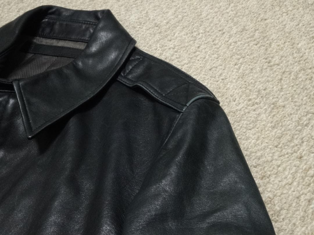 みわごろう様専用 ユナイテッドアローズ 羊革 A-2型 レザージャケット 黒 みわごろう様専用 ユナイテッドアローズ 羊革 A-2型 レザージャケット 黒