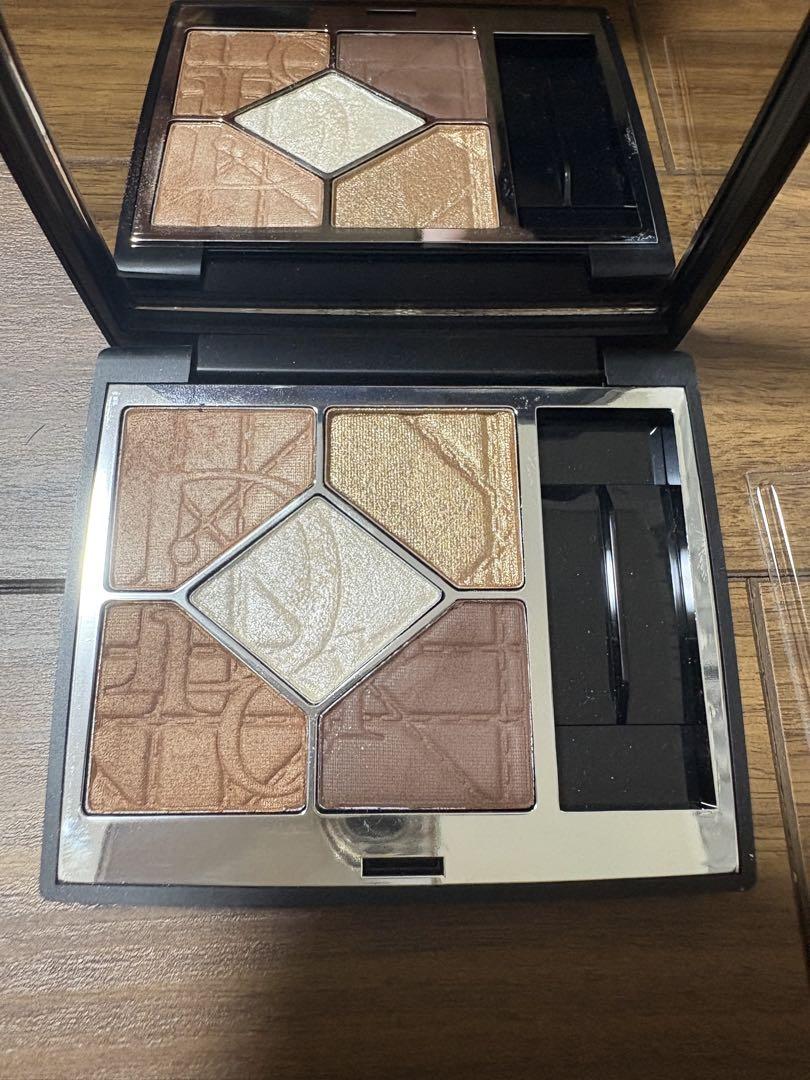 【Dior 】数量限定アイシャドウパレット 557 ブラウンカシミア