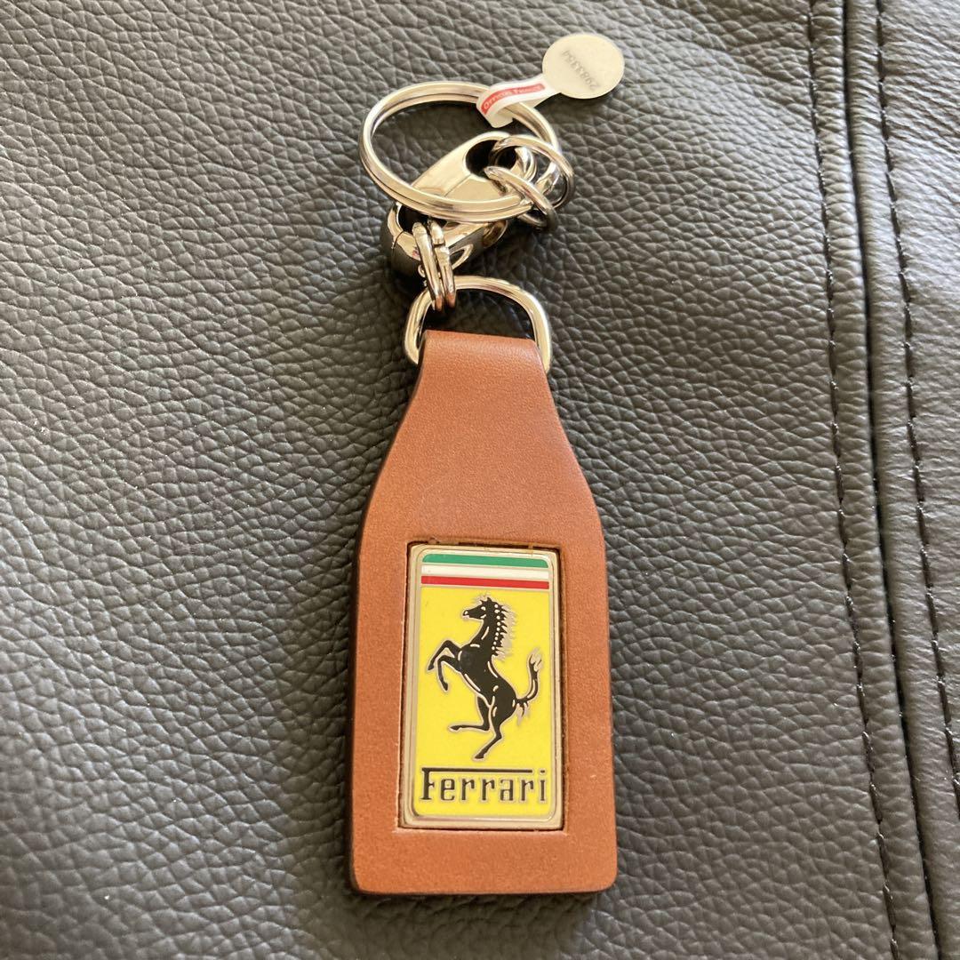 Ferrariフェラーリキーホルダー クラシック - メルカリ