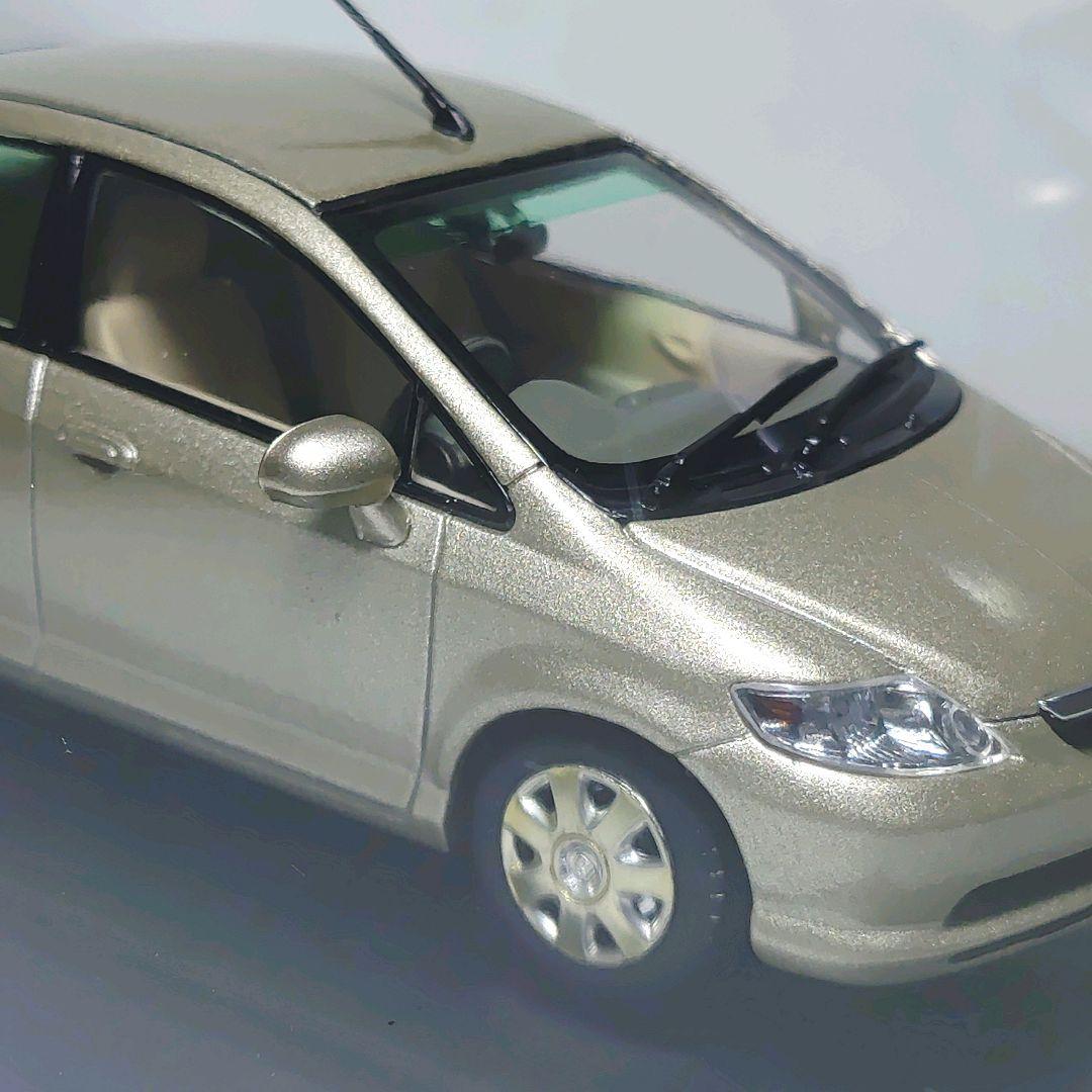 Honda ホンダ Fit Aria フィット アリア 1/43 ミニカー