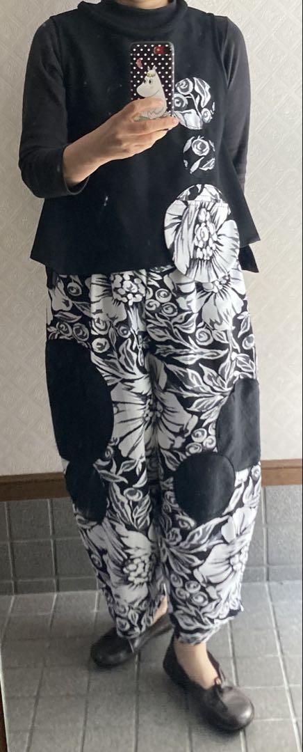 花柄ベストとショートパンツセット