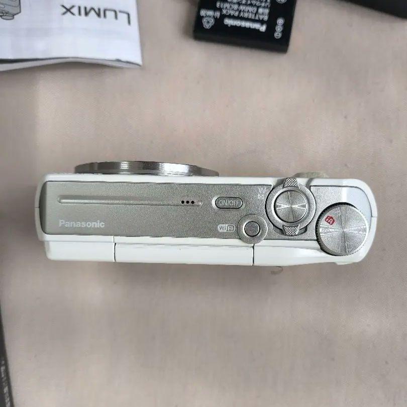 Panasonic LUMIX DMC-TZ57 パナソニック　デジカメ