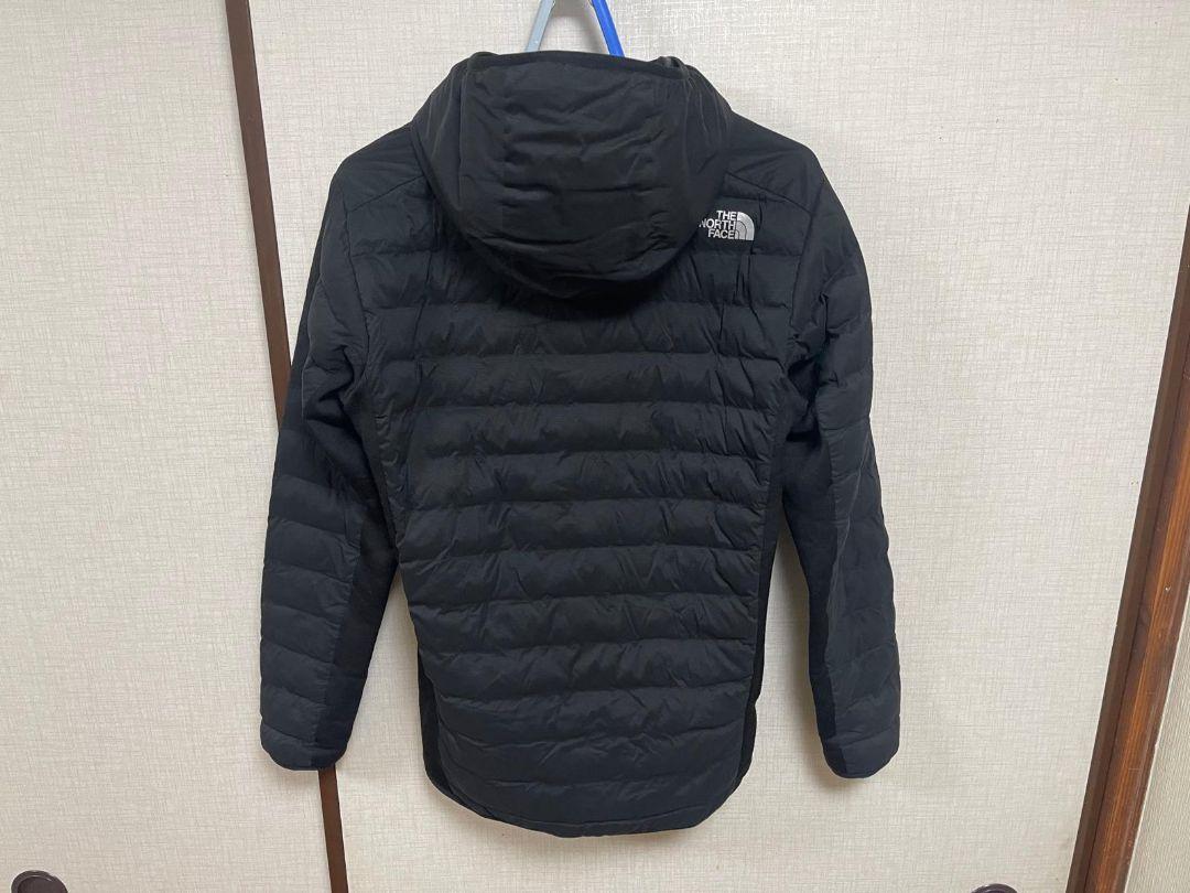美品♡ノースフェイス♡ レッド ラン フーディーブラック♡NY81971 THE NORTH FACE 夏SALE ザ・ノース・フェイス メンズ レッド