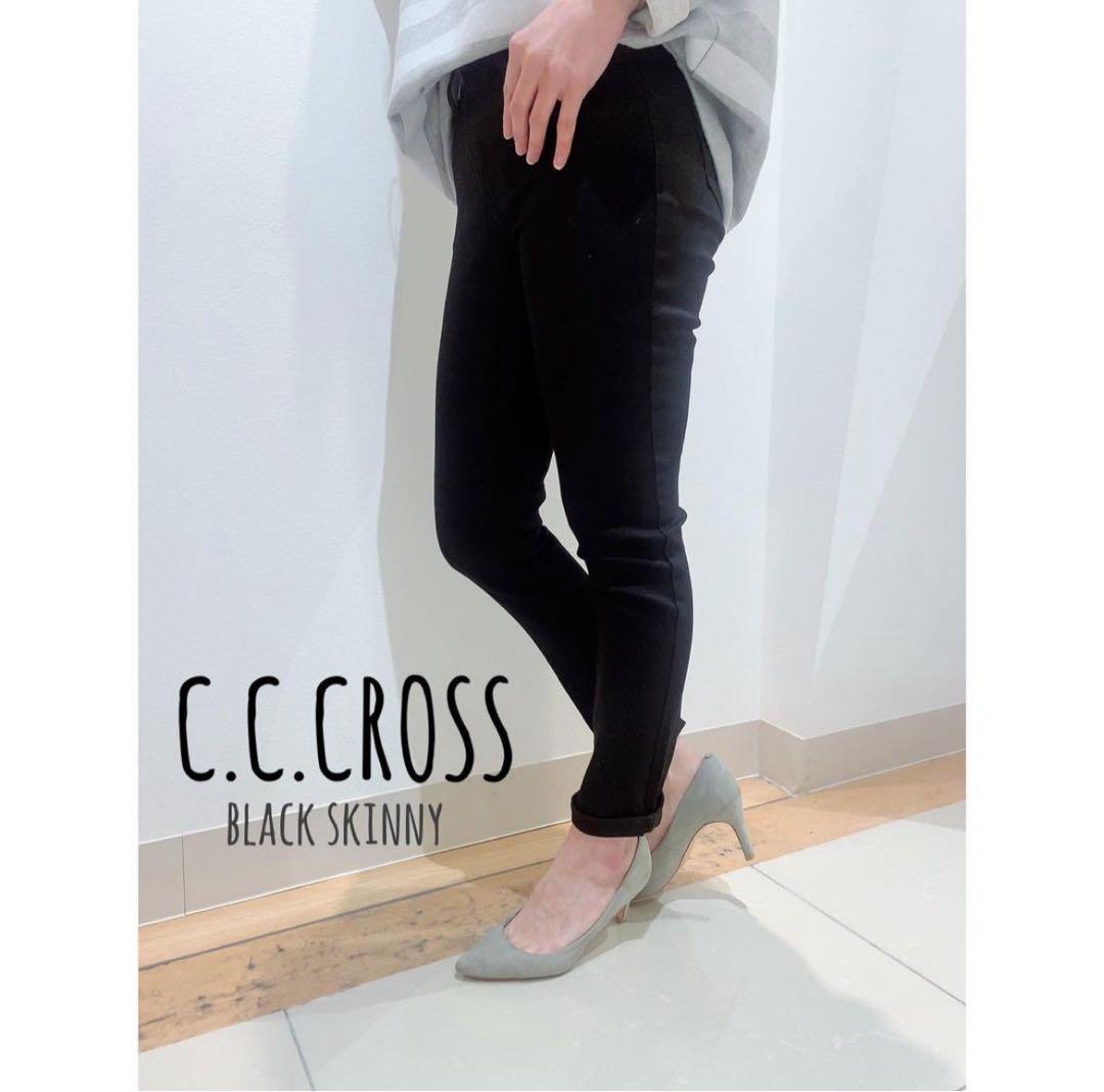 C.C.CROSS ブラックスキニーパンツ