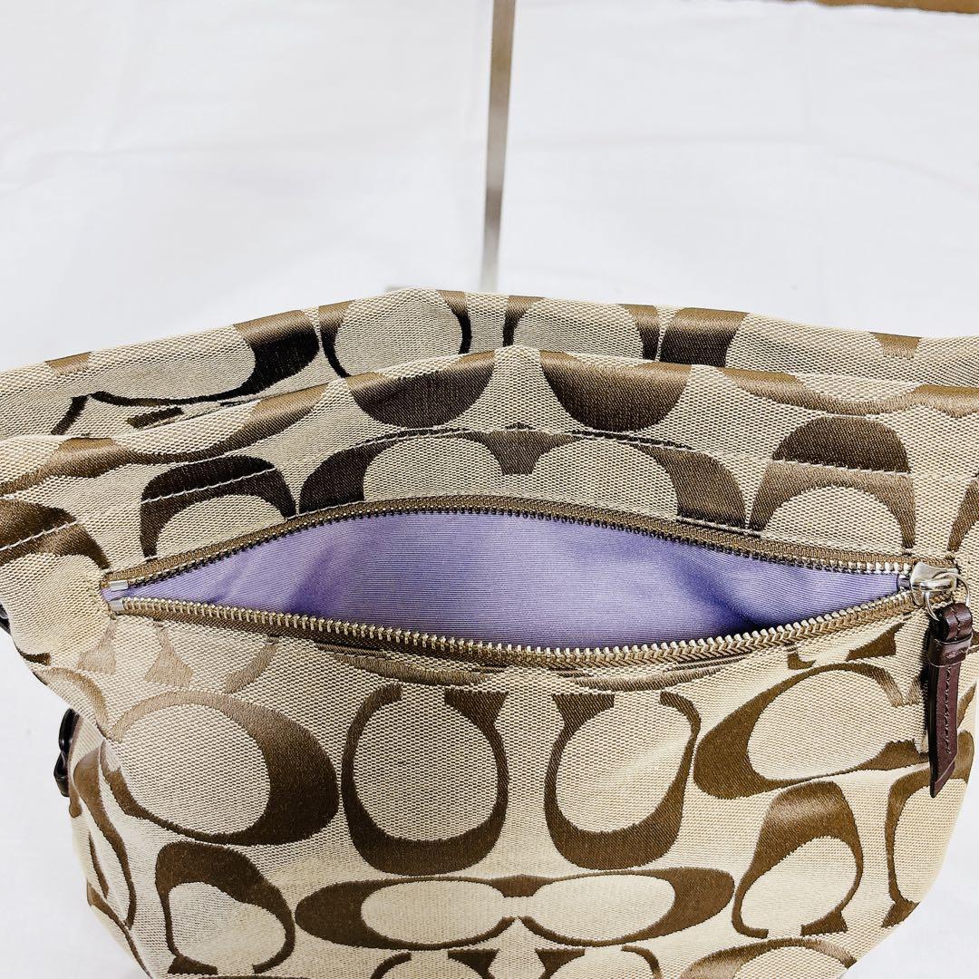 未使用 COACH コーチ シグネチャー クロスボディ ショルダーバッグ