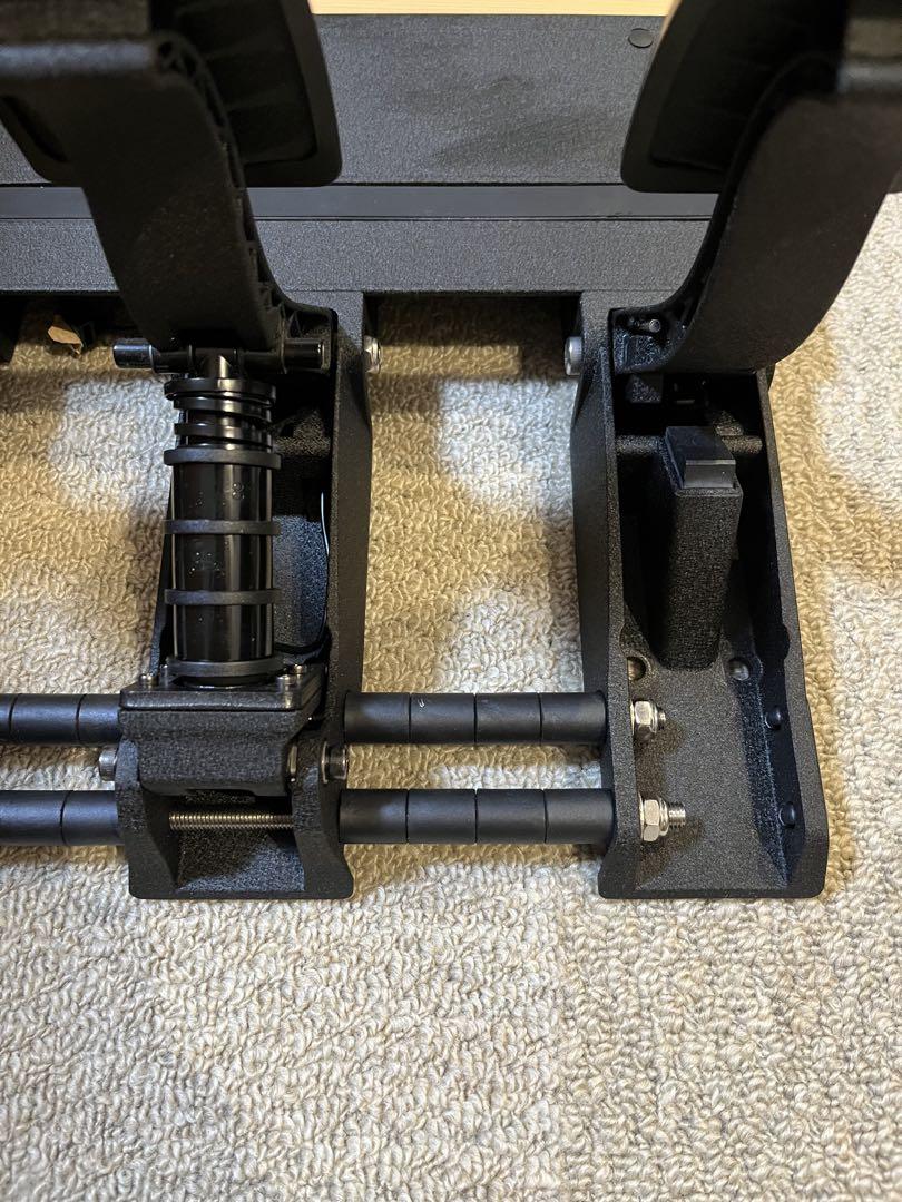 ✿ Fanatec