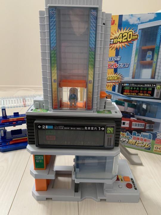 プラレール アクションステーションのセット 美品 Af4Dq-m93965725732 メガ駅ビル&ガチャっと 安い国産