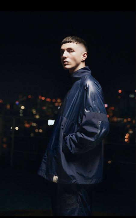 ル N.HOOLYWOOD × INVINCIBLE アノラック - beerboxrd.com