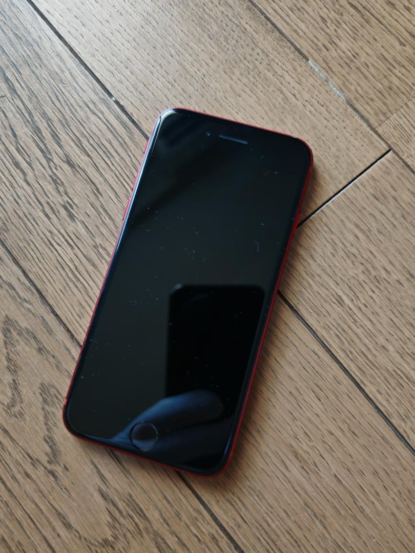 Amazon | 【整備済み品】 Apple iPhone 8 256GB (PRODUCT)RED