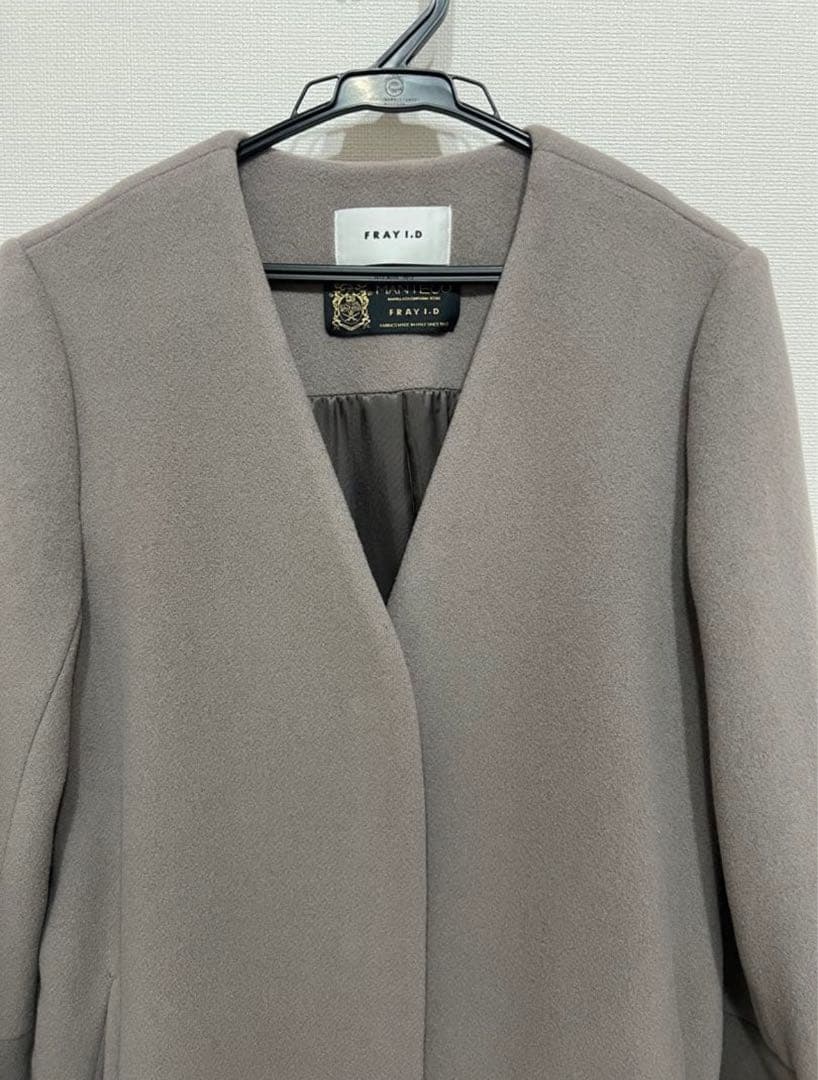再値下げ✨美品✨【FRAY I.D 】MANTECOノーカラーコート 再値下げ✨美品✨【FRAY I.D 】MANTECOノーカラーコート