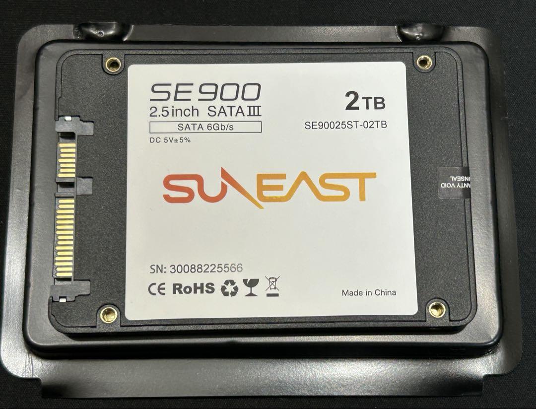 送料無料 新品 SUNEAST SE900 2TB SSD 2.5インチ