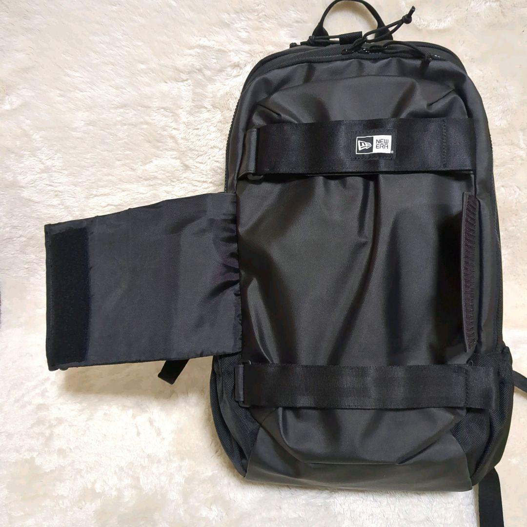 極美品✨NEW ERA リュック 33L プリントロゴ ブラック 男女兼用