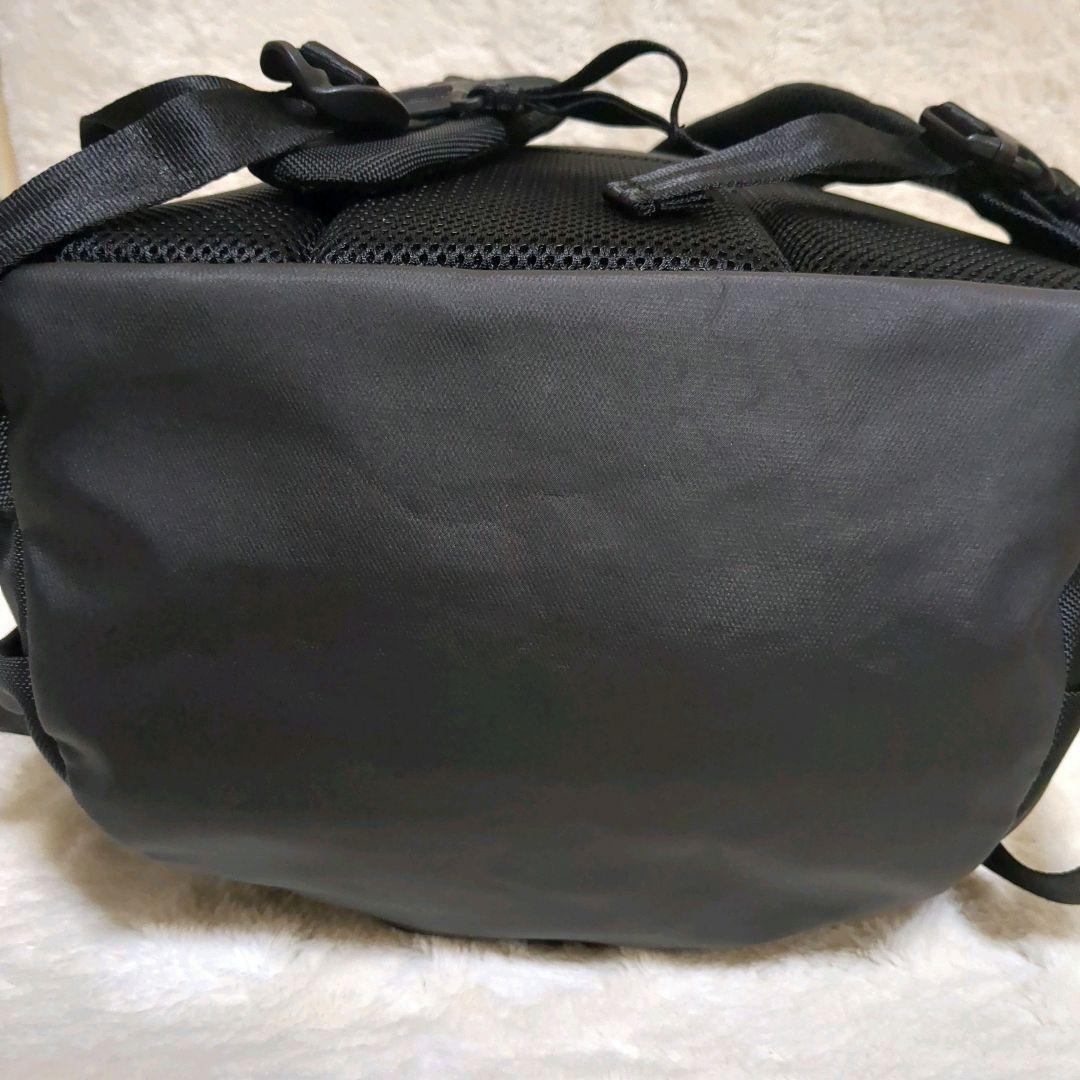極美品✨NEW ERA リュック 33L プリントロゴ ブラック 男女兼用