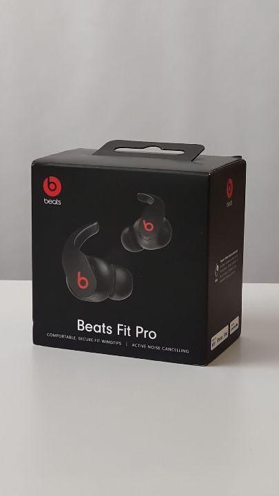 定番100%新品 新品未開封 Beats fit pro black 黒 WiuYT-m94025770182 NEW新作