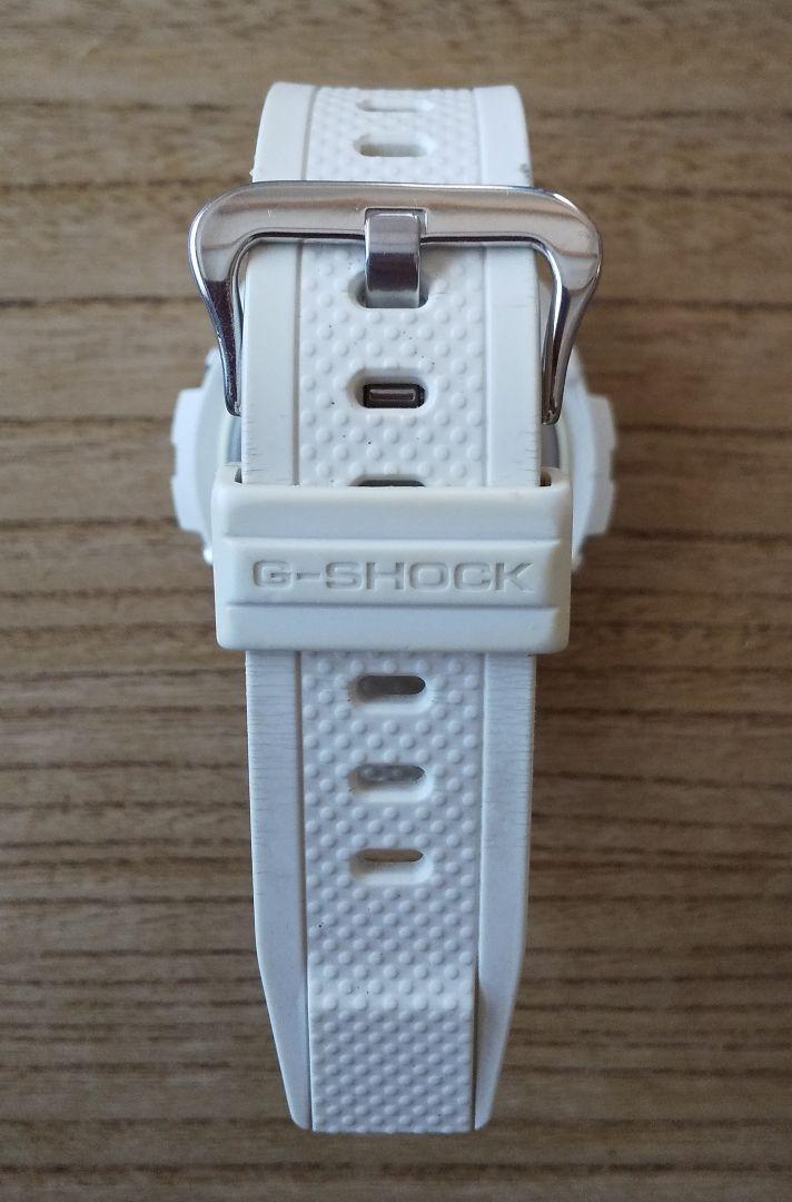 カシオ G-SHOCK GST-W300 電波ソーラー
