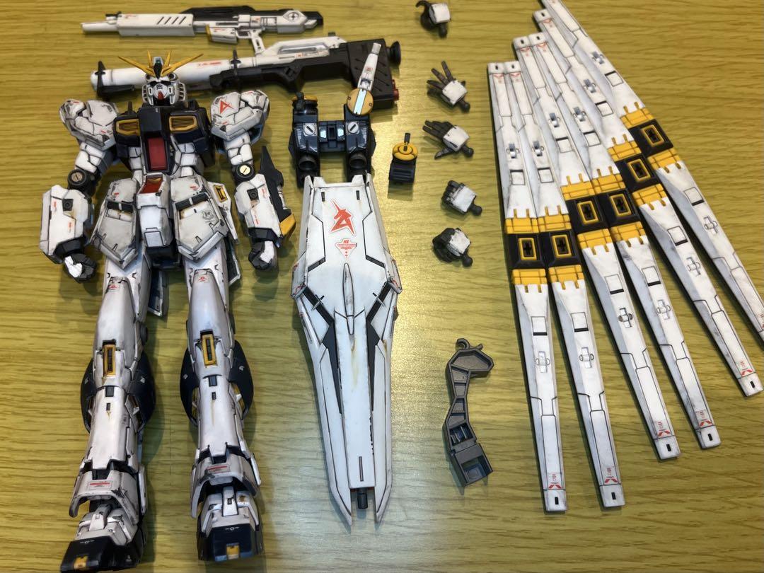 ［組み立て済み］RG νガンダム　RX-93 ν GUNDAM