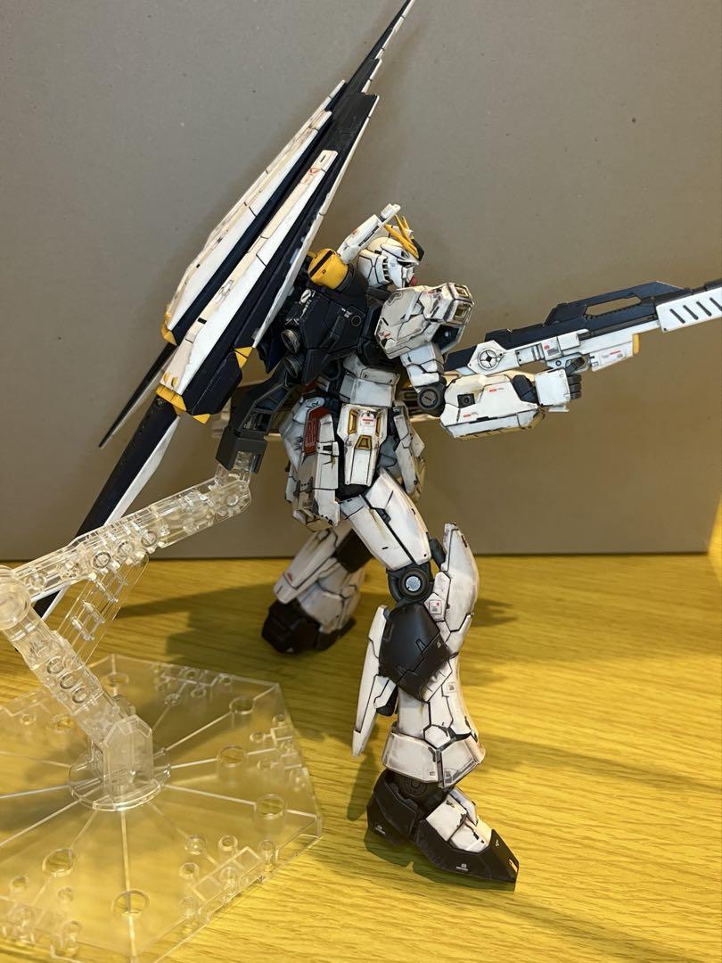 ［組み立て済み］RG νガンダム　RX-93 ν GUNDAM